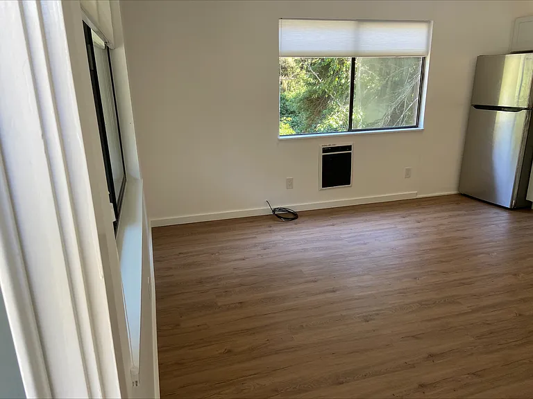 38690 Pacific Dr #1 — Photo 4