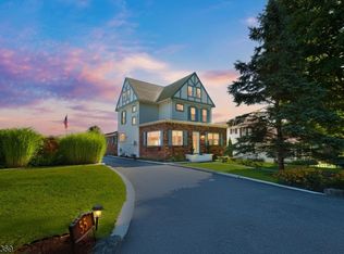 55 Walnut St, Wantage, NJ 07461