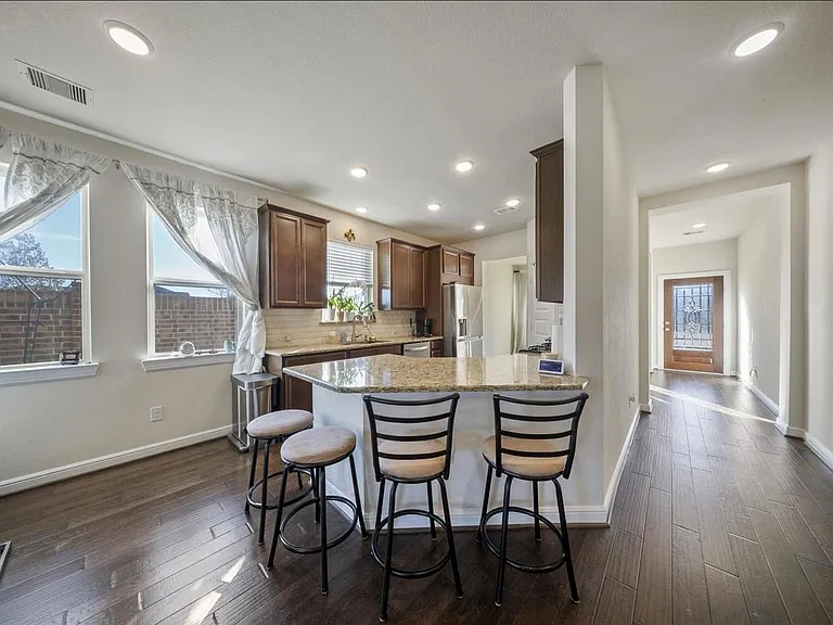 18106 Alora Springs Trce — Photo 4