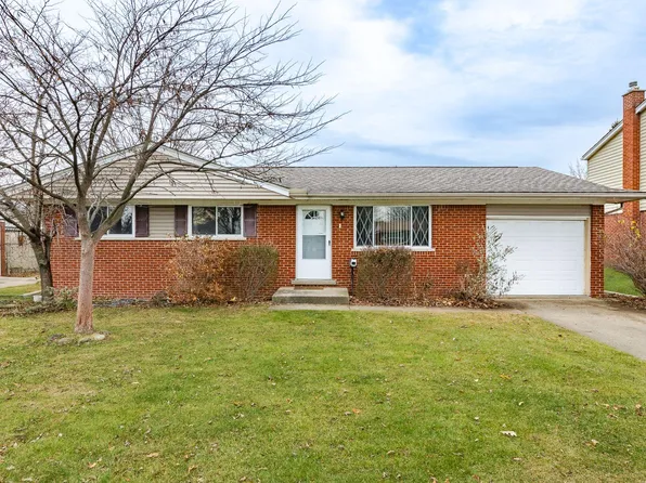 11207 Jacqueline Dr, Sterling Heights, MI 48313