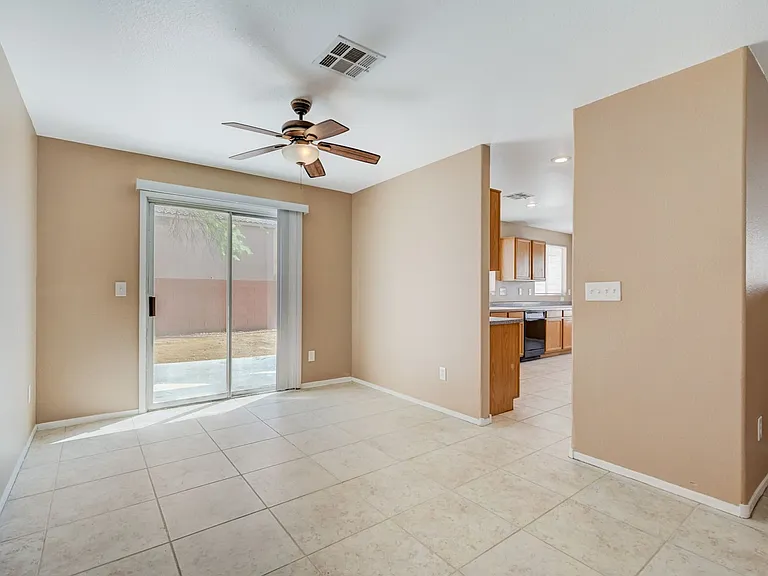 8621 Grand Pine Ave — Photo 37