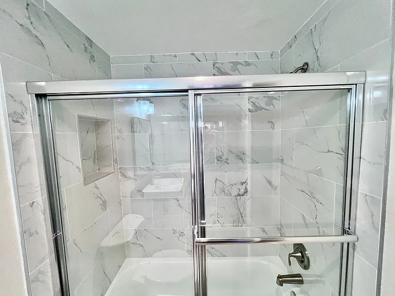 Foothill Apartments — Photo 14
