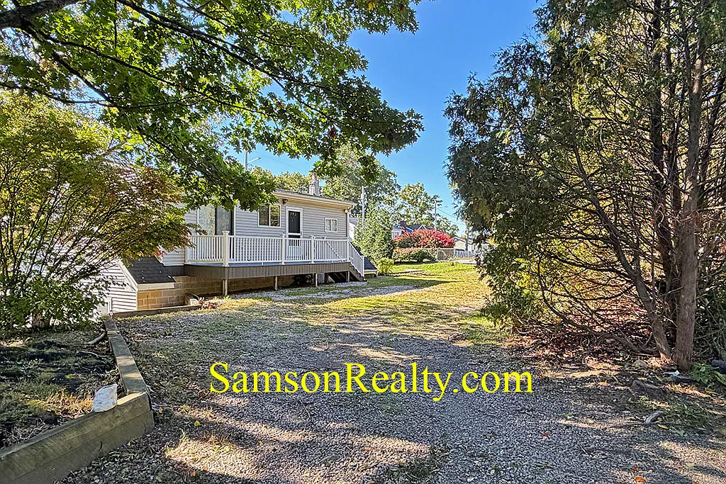 2 bed, $2,400 — Photo 2