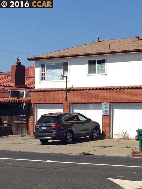 2nd image of 2509-2515 Barrett Ave