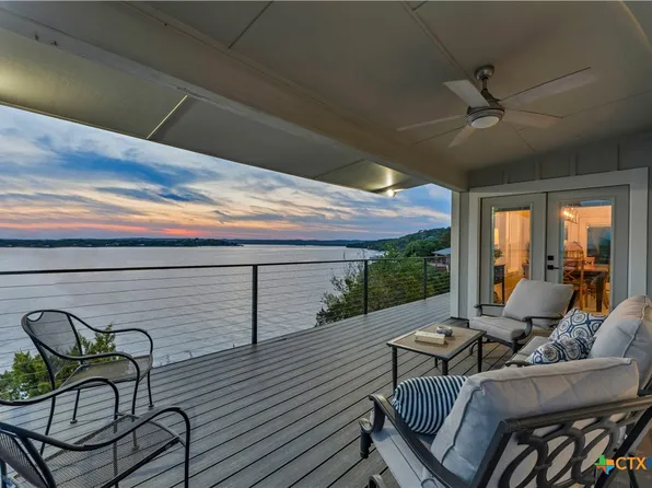 621 Waterway Ln, Burnet, TX 78611