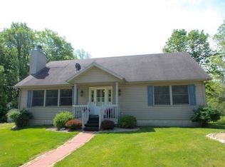 120 Airline Rd, Kelleys Island, OH 43438