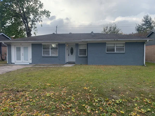 601 Arbor Dr, Deer Park, TX 77536