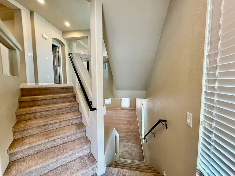 8105 Discovery Point St — Photo 2