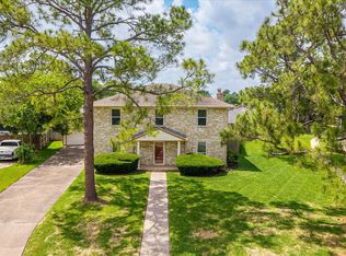 15002 Trowbridge Ct, Houston, TX 77062