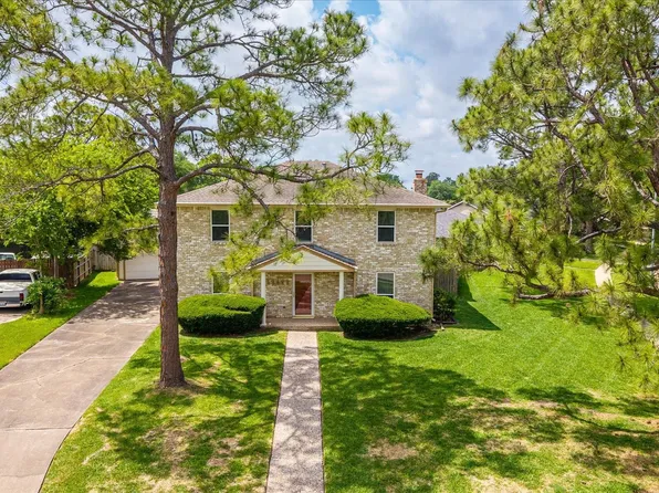 15002 Trowbridge Ct, Houston, TX 77062