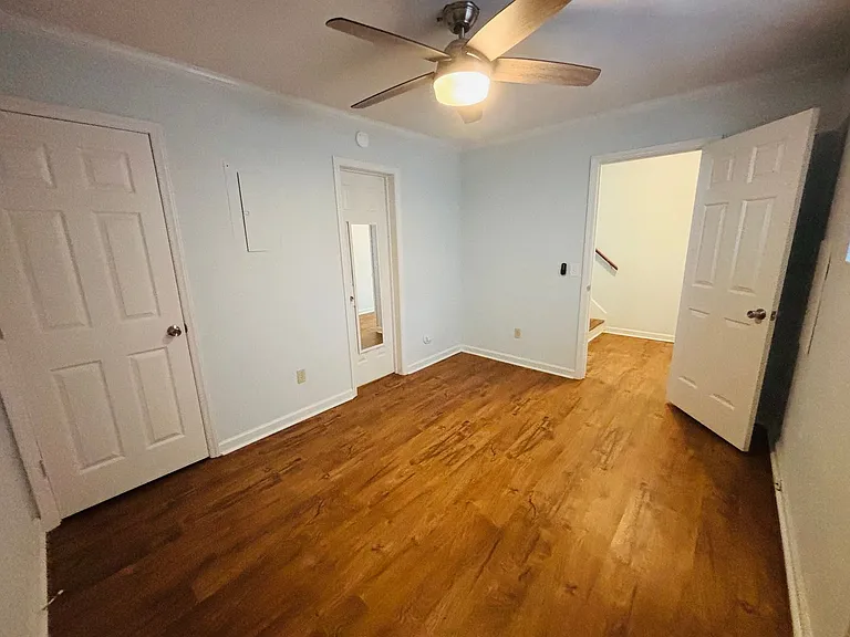 2419 Ridge Rd — Photo 8