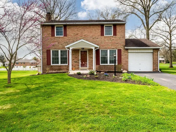 215 E Spruce St, Gilbertsville, PA 19525