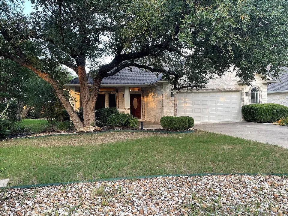 120 S Brazos Dr