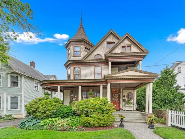 27 N Lincoln Ave, Washington, NJ 07882