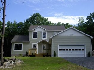 225 Ozark Rd, Tafton, PA 18464