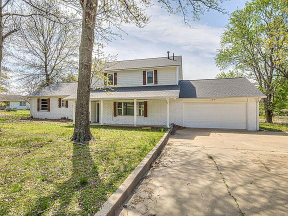 4th image of 8266 E 485th Rd