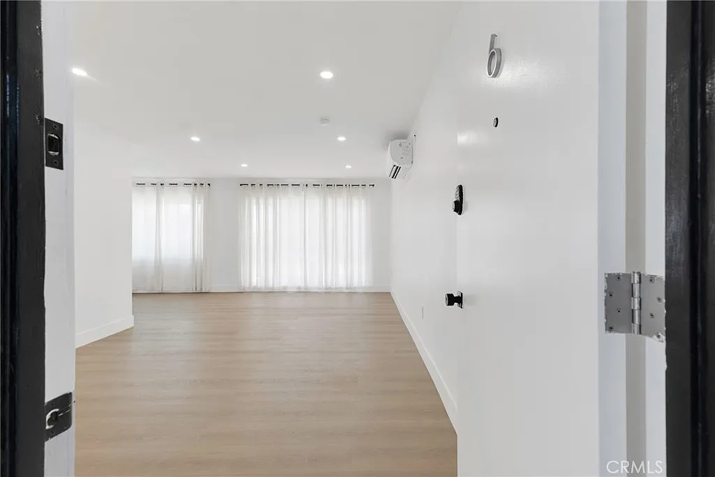 1 bed, 750 sqft, $2,550 — Photo 1