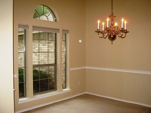 4th image of 318 Chase Oaks Pl