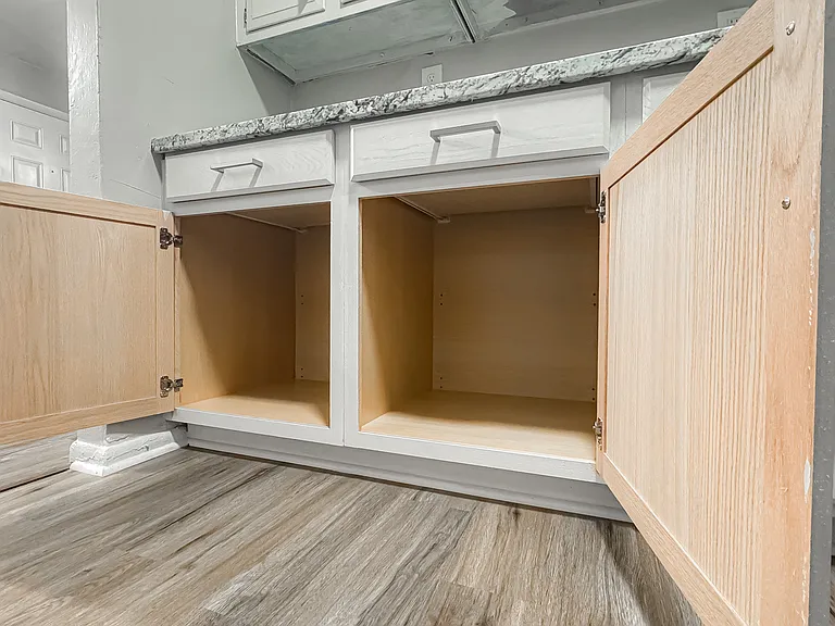 719 Marvin Ave — Photo 3