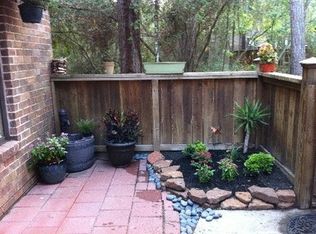 34 Willowwood Cir, Spring, TX 77381