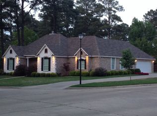 104 N Hampton Spur St, Carthage, TX 75633