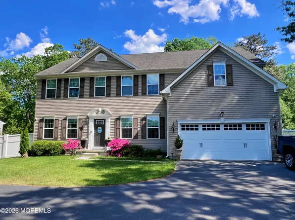 37 Manchester Avenue, Forked River, NJ 08731