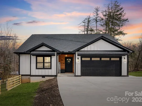 1934 Old Kanuga Rd, Hendersonville, NC 28739