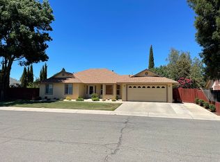 2815 Art Dr, Yuba City, CA 95993