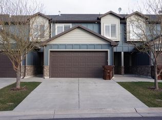 3380 Brynn Ave APT 3, West Haven, UT 84401