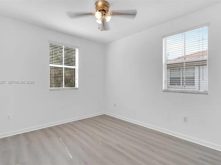 8165 NW 108th Ave — Photo 17