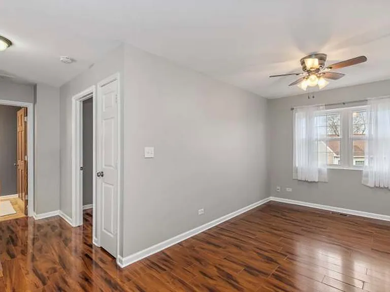 503 Ascot Ln — Photo 11