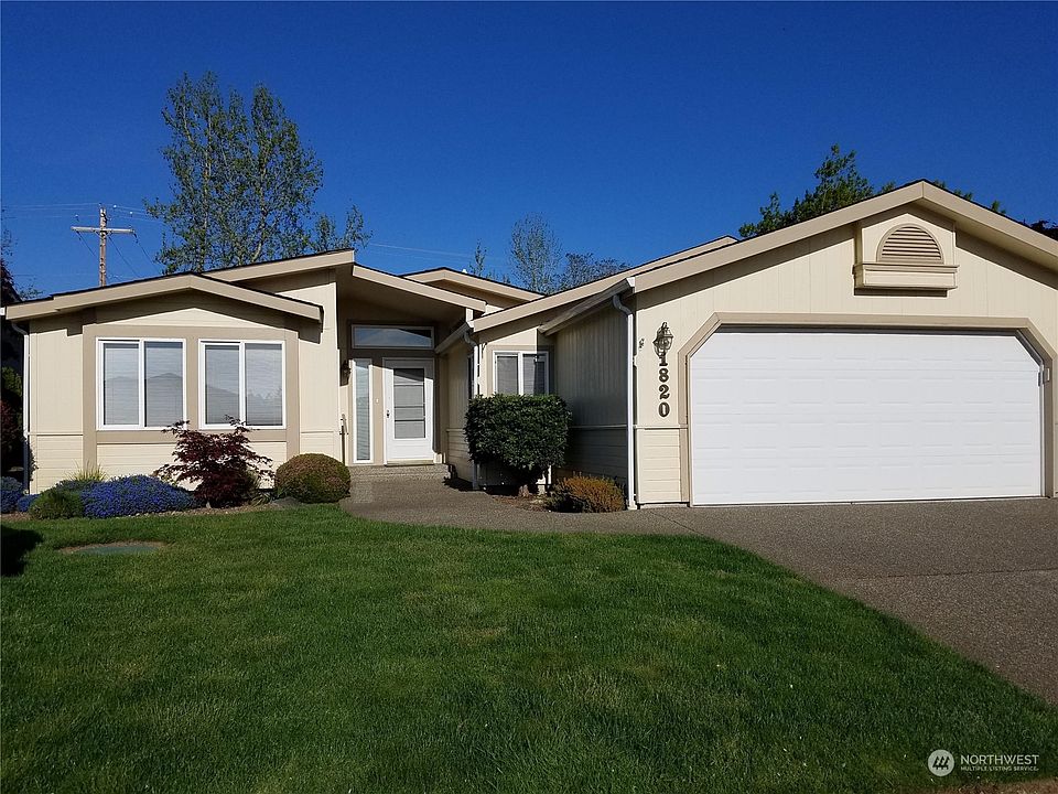 1st image of 1820 hollyhock Lane SE #4