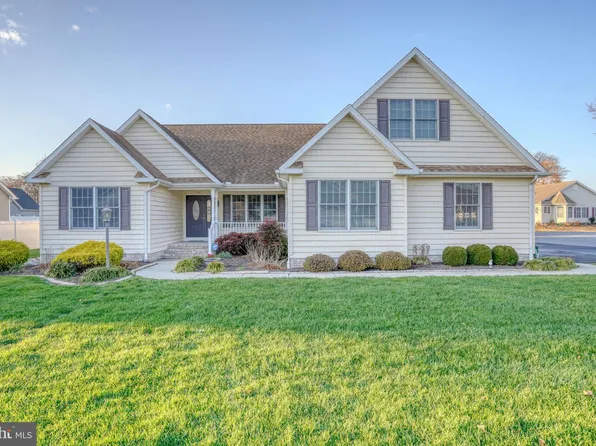 314 E 5th St, Blades, DE 19973