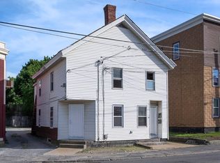80 Laurel St, Fitchburg, MA 01420