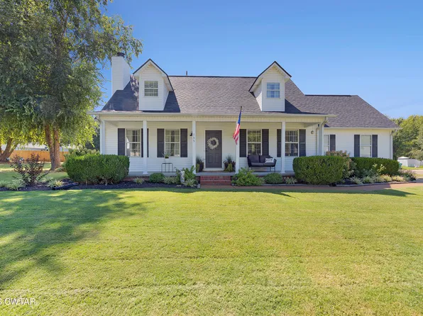 135 Weatheridge Dr, Jackson, TN 38305