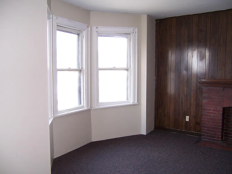 41 Lafayette Ave #4 — Photo 31