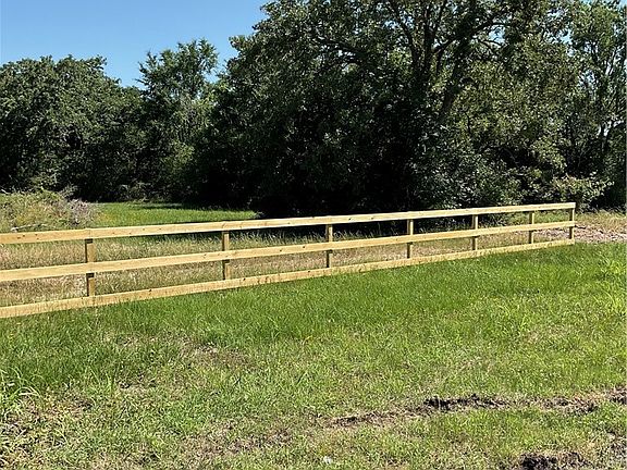 2nd image of 10712 Little Farm Rd