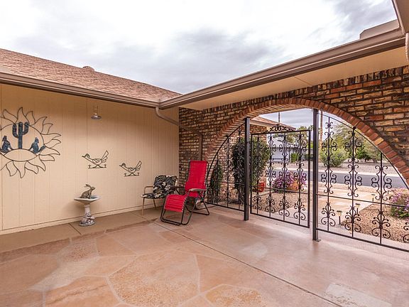 4th image of 9437 W Garnette Dr