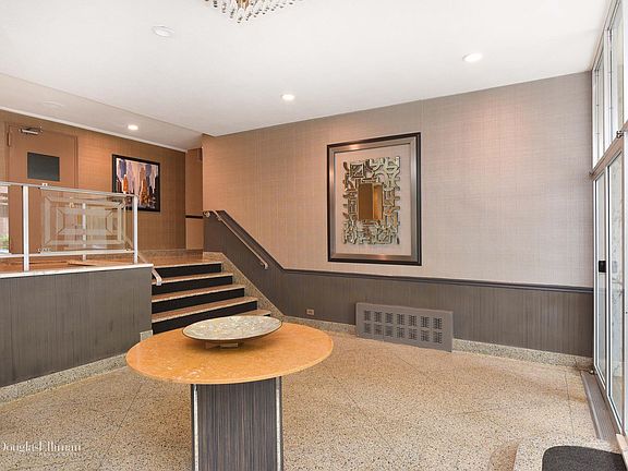 4th image of 66-10 Yellowstone Blvd APT 2G