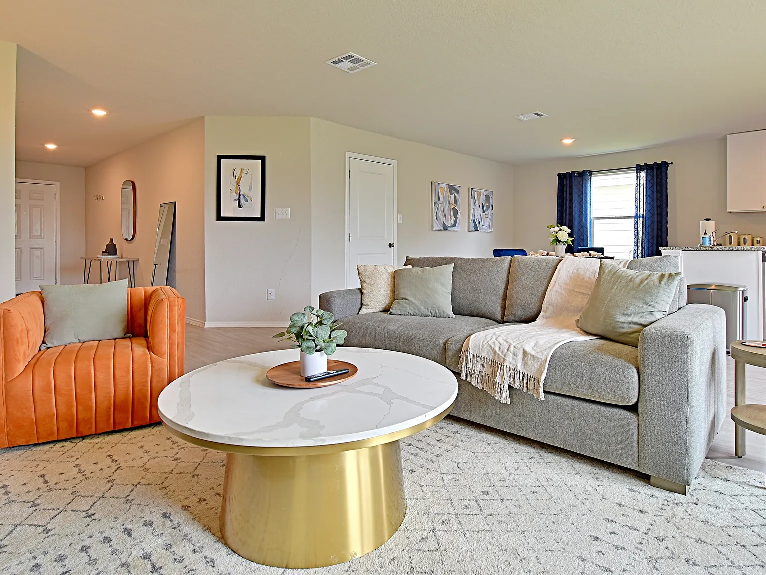 3310 Carducci Dr — Photo 4
