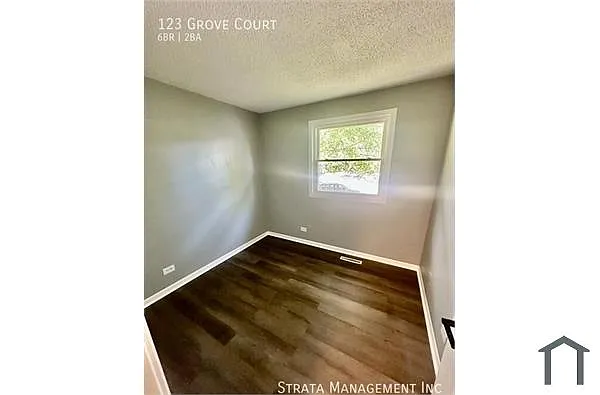 Building Photo - 123 Grove Ct