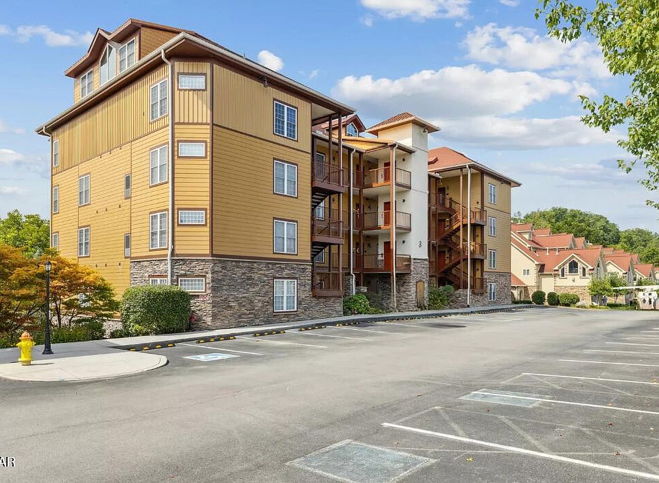 1st image of 527 River Place Way Unit 334