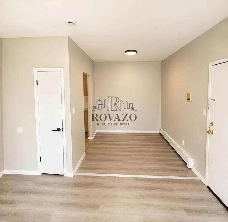 1 bed, 600 sqft, $1,725 — Photo 3