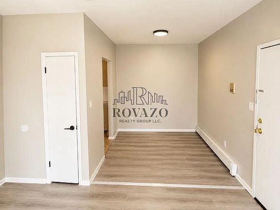 3rd image of 153 Pierson St APT 9