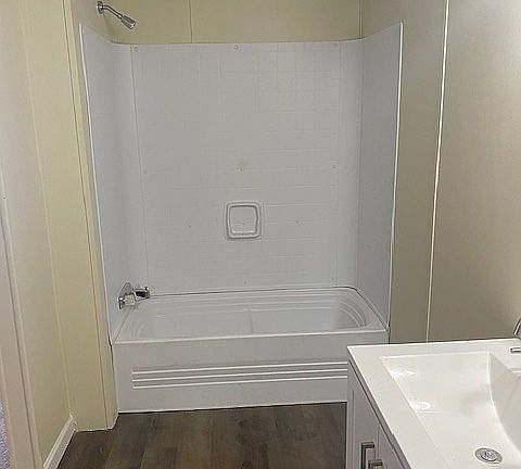 5th image of 20 Silver Pond Dr #20