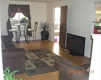 5th image of 2854 Loyola Ave