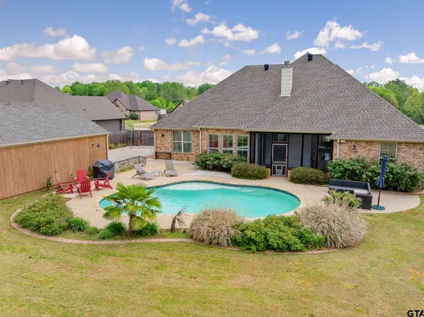 21384 Boone Dr, Bullard, TX 75757