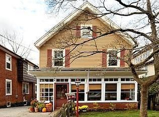 18 Aberdeen Ter, Wayne, PA 19087