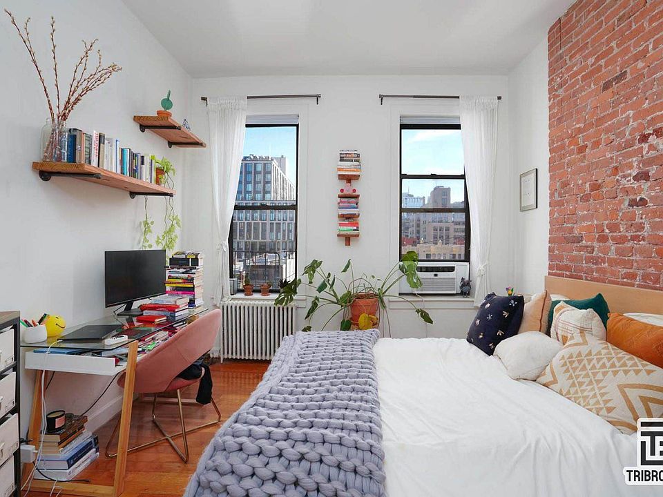 1st image of 262 W 22nd St APT 21