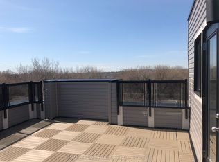 500 Kingbird Grv #350, Toronto, ON M1B0E4